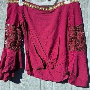 I’m cleaning my closet. Used once.